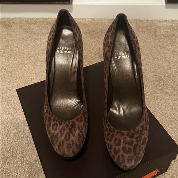 Stuart Weitzman Leopard Print Platform Pumps - Picture 1 of 12